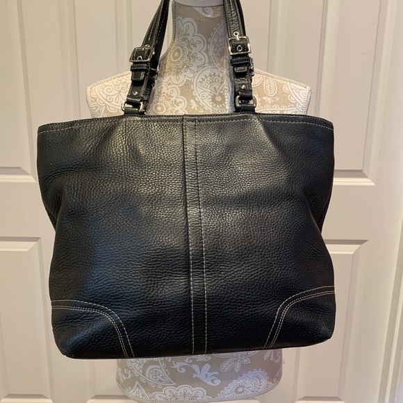 Coach Black Leather Tote / Purse - Picture 2 of 11